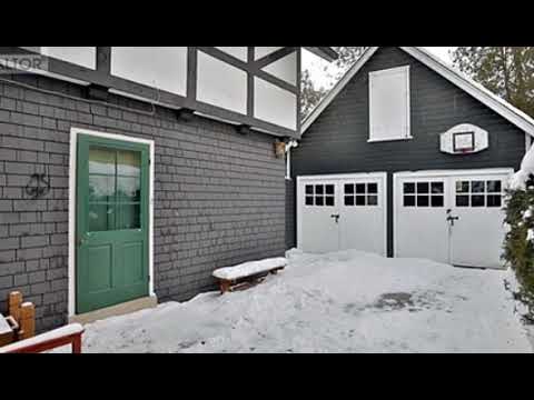 130 Gloucester Ave, Oakville, ON L6J 3W4