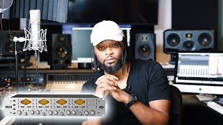 Video thumbnail for Universal Audio 4-710D Unboxing | Universal Audio Preamp by Archie Beatz