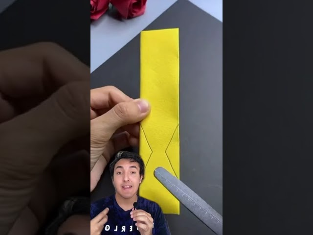 Vídeo relacionado con ChAusa 8 Piezas Trofeos Personalizados de Plástico, Balon de Oro Trofeo, Copa de Oro, para Niños, Torneos Deportivos, Fiestas Infantiles, Competiciones, Bolsas de Fiesta