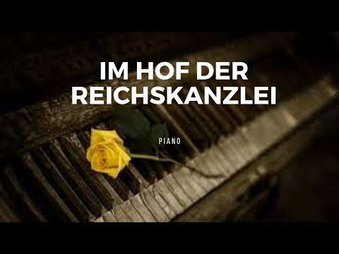 Im Hof der Reichskanzlei - Stephan Zacharias ( La Caída) Piano