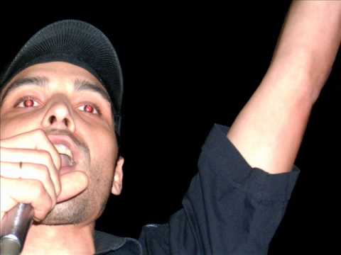 Rakiep feat. Toprak - Savaş İçimde