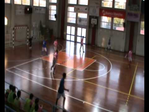 Chiaravalle - Leopardi Falconara 1-2(Sintesi).wmv