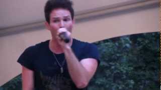 Chris Wallace - remember when push rewind Live Performing Live at the Greenville Zoo hd