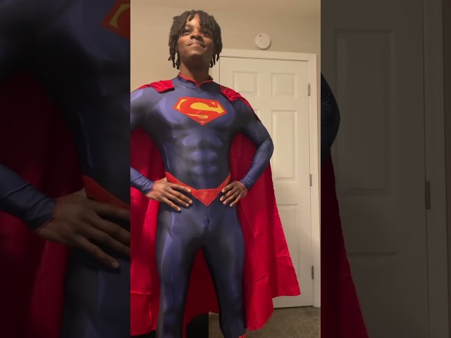 Vídeo relacionado con DC Comics Superman Cosplay Zip-up Hoodie with Cape-Dc-Boys 4-20