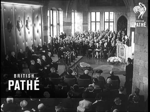 Aachen Honours Churchill (1956)