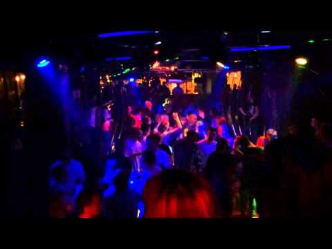 Hazel w Bollywood Bowling!! Tak bylo... A W Yolo Club bedzi