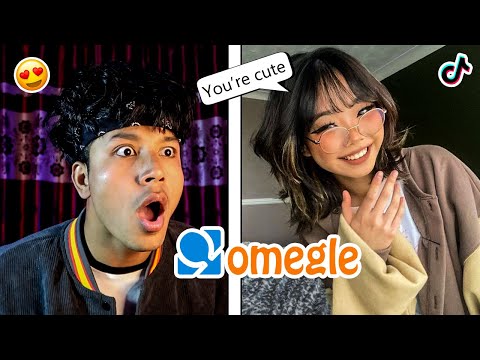 She Starts 'FLIRTING' With Me On OMEGLE..😍 (Pickup Lines)