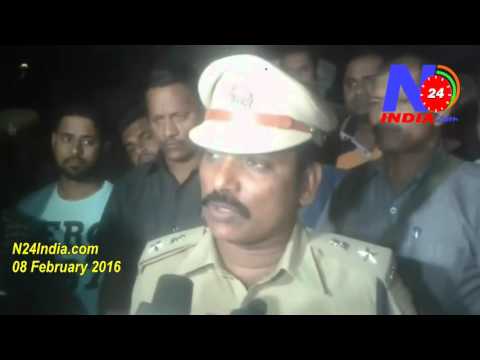 Mild tension in Falakunuma PS Limit & Everything is under control 8-02-2016 (N24India)