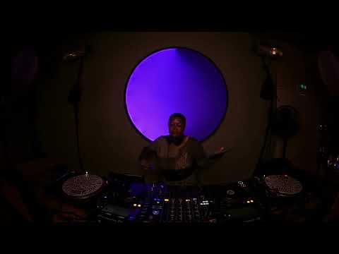 RRFM  • Niyah West • 04-10-2023