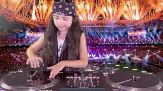 Download lagu GUNS N'ROSES - SWEET CHILD O'MINE by 8 YEARS OLD DJ MICHELLE! mp3 Download lagu GUNS N'ROSES - SWEET CHILD O'MINE by 8 YEARS OLD DJ MICHELLE! mp3