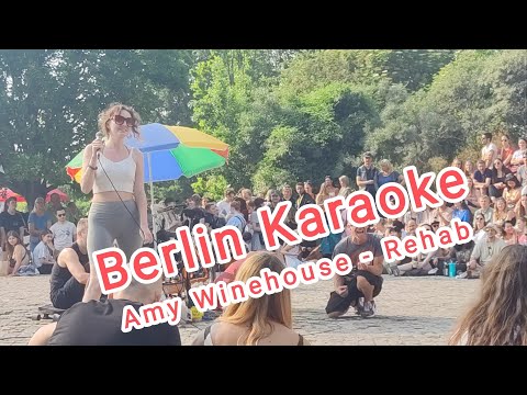 Mauerpark Karaoke Berlin 2023, Amy Winehouse - Rehab
