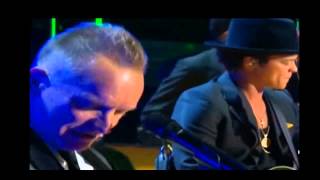 Rihanna &amp; Bruno Mars &amp; Sting &amp; Ziggy y Damian Marley - Could you be loved (Bob Marley Tribute)