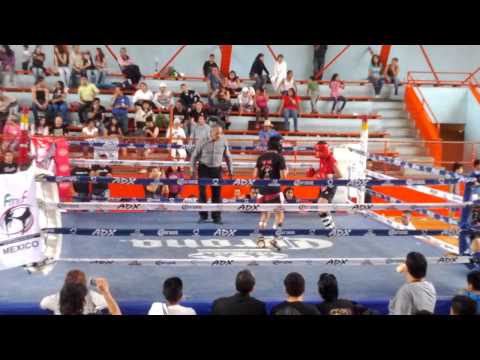 Cristofer kick boxing 2o round