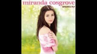 Miranda Cosgrove - Kissing you