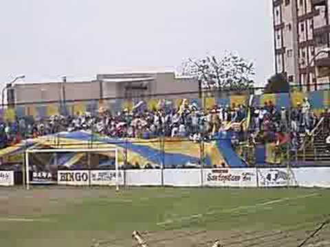 "Docke Mi Buen Amigo" Barra: La Banda del Docke &bull; Club: Dock Sud