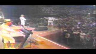 banda el mexicano  en vivo  ramito de violetas desde acapulco fest.MPG