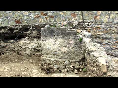 Myftinia Shkoder, 7 qershor 2012 - Gjendja aktuale e punimeve te xhamia e Qafes.MOV