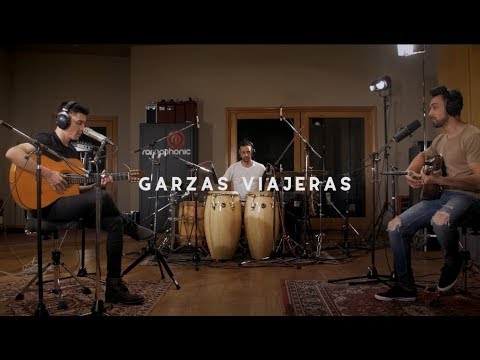 Dos Más Uno - Garzas Viajeras ft. Chango Spasiuk