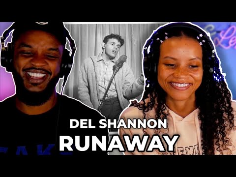 LOVED IT! 🎵 Del Shannon - Runaway REACTION