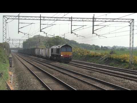 66418 on 4S44, 12:18, Daventry - Grangemouth intermodal