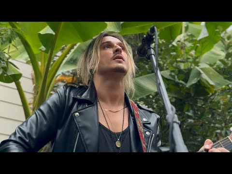 Style (Robby’s Version) - Stranger Boy