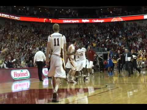 Jamie Vanderbeken's Bomb Buries Creighton