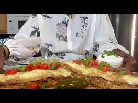 How To Make The BEST Mexican Pizza!