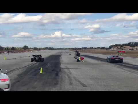 Drag race: 600-hp Ariel Atom vs. Lamborghini Aventador