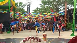 Download lagu Satrio Mudo Joyo tampil di Tugu Khatulistiwa pada tanggal 21 Maret 2018 mp3 Download lagu Satrio Mudo Joyo tampil di Tugu Khatulistiwa pada tanggal 21 Maret 2018 mp3