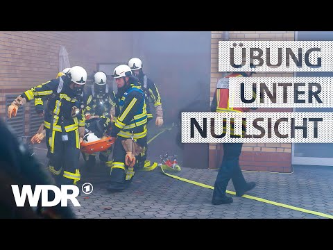 "Mayday"-Szenario: Feuerwehrübung mit dramatischer Rettungsaktion | S07/E04 | Feuer & Flamme | WDR