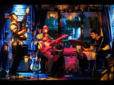 "Make It Work" - Garrick Davis World Blues at Mitico Budapest Live - August 28, 2025