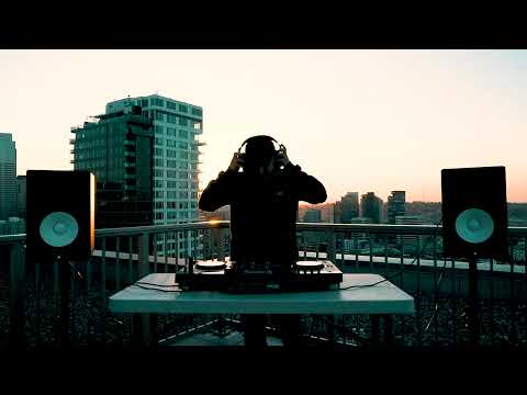 Kumarion Rooftop Sunset Livestream