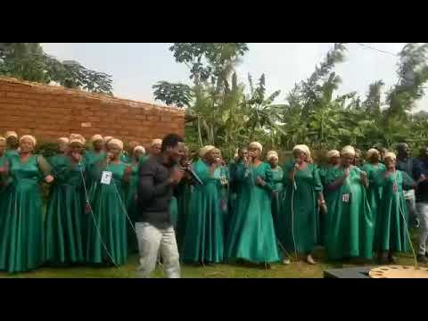 Sinzapfa ahubwo Nzarama by Kabeza choir