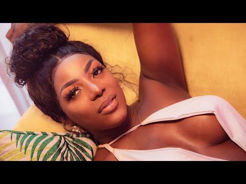 Titica - Mexer Bem (Official Music Video)