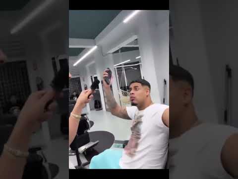 @Jlexis  molestando 🤣😁 a @michaelflorees