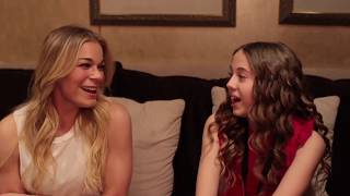 LeAnn Rimes - You and Me and Christmas Tour (Behind The Scenes)