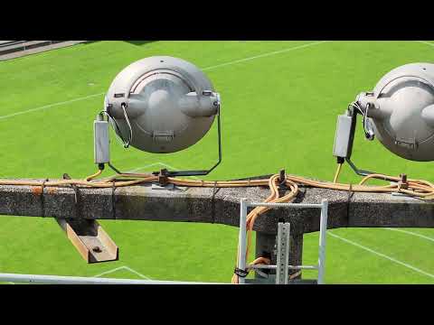 4K-Drohneninspektion | Flutlichtanlage Stadion FC Birsfelden | DJI Matrice 4T