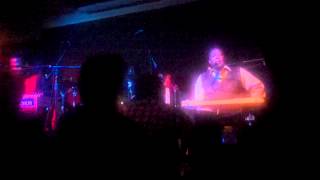 Robert Randolph presents The Slide Brothers - Help Me Make It Through