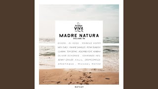 Download lagu Wade in the Water (Kolombo Remix ft. Ashibah) mp3
