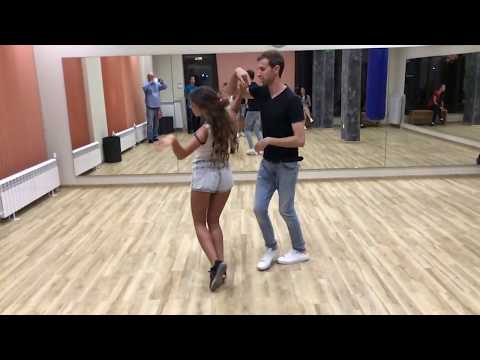 Stuni & Yoanna Salsa Cubana | Remenea - Seo Fernandez