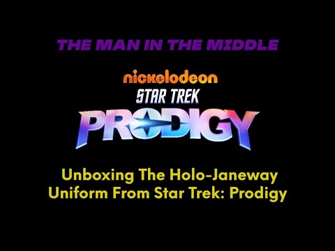 Unboxing the Holo-Janeway uniform from Star Trek: Prodigy!
