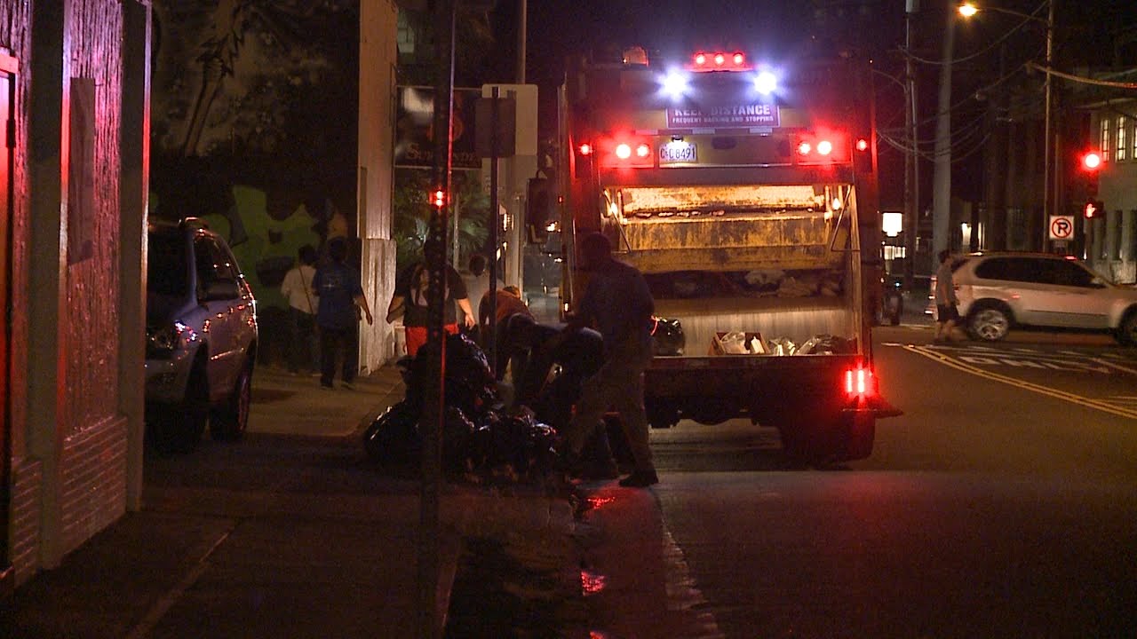 Mandated weight limit complicates city’s trash pickup problems