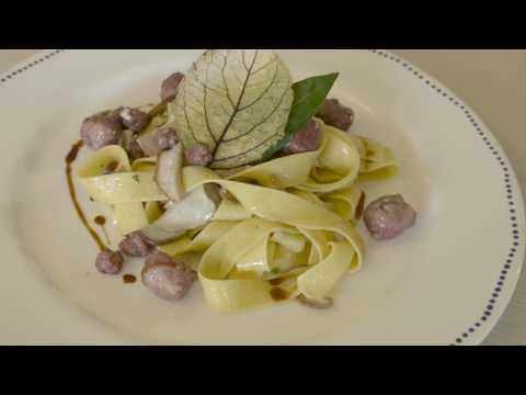 PAPPARDELLE  in salsa di salsicce e funghi porcini - LA PASTA DI ALDO