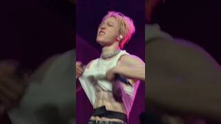 Download lagu he's still a BABY😭🥵 #junghwan #treasure #teume #트레저 #kpop #sojunghwan #treasureconcert #shorts mp3