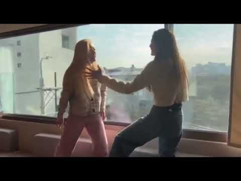 APINKATION Bomi and hayoung (Let it go)