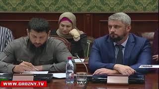 Рамзан Кадыров провел совещание по вопросам готовности образовательных учреждений к учебному году