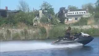 [VIDEO] Politieachtervolging met jetski van Amsterdam tot Abcoude