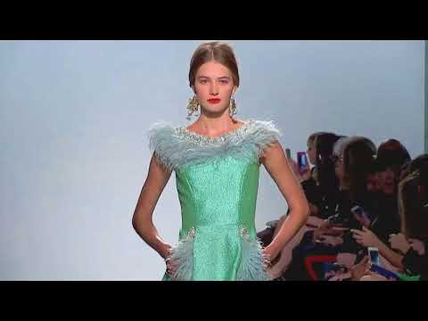 Badgley Mischka New York Woman SS 2018