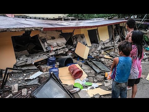 Video Thumbnail: Strong earthquake shakes central Philippines and triggers local tsunami warning