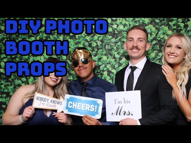 Vídeo relacionado con Konsait 20 Piezas de Gran tamaño DIY Photo Booth Props Cabina de Fotos Accesorios Photocall Papel de Cartulina con Tiza para la Boda Despedidas de Soltera Fiesta Cumpleanos